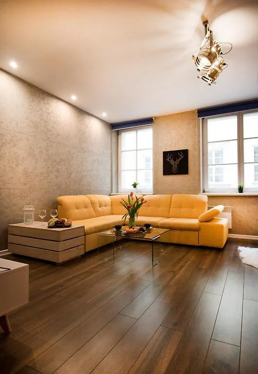 Prestigious Main Square Apartment Krakow